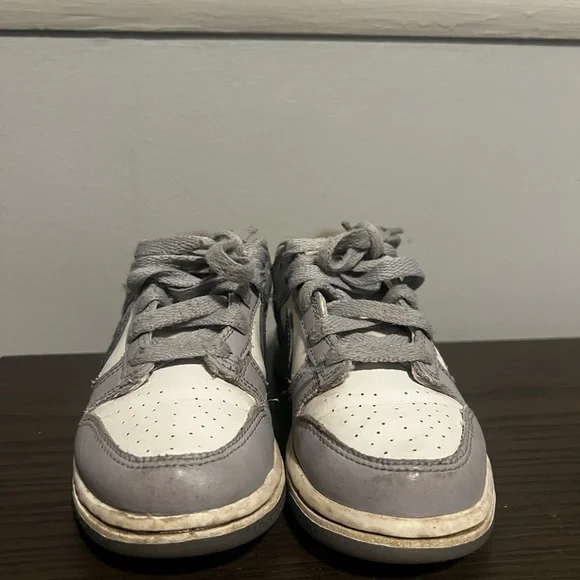 Nike Kids Gray and Cream Sneakers - Picture 2 of 4